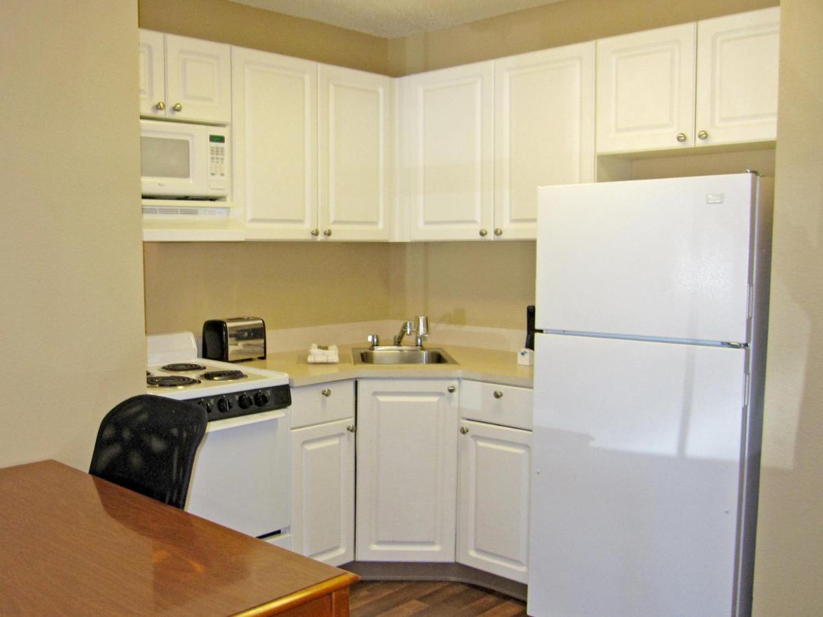 Extended Stay America Suites - Greensboro - Airport Εξωτερικό φωτογραφία