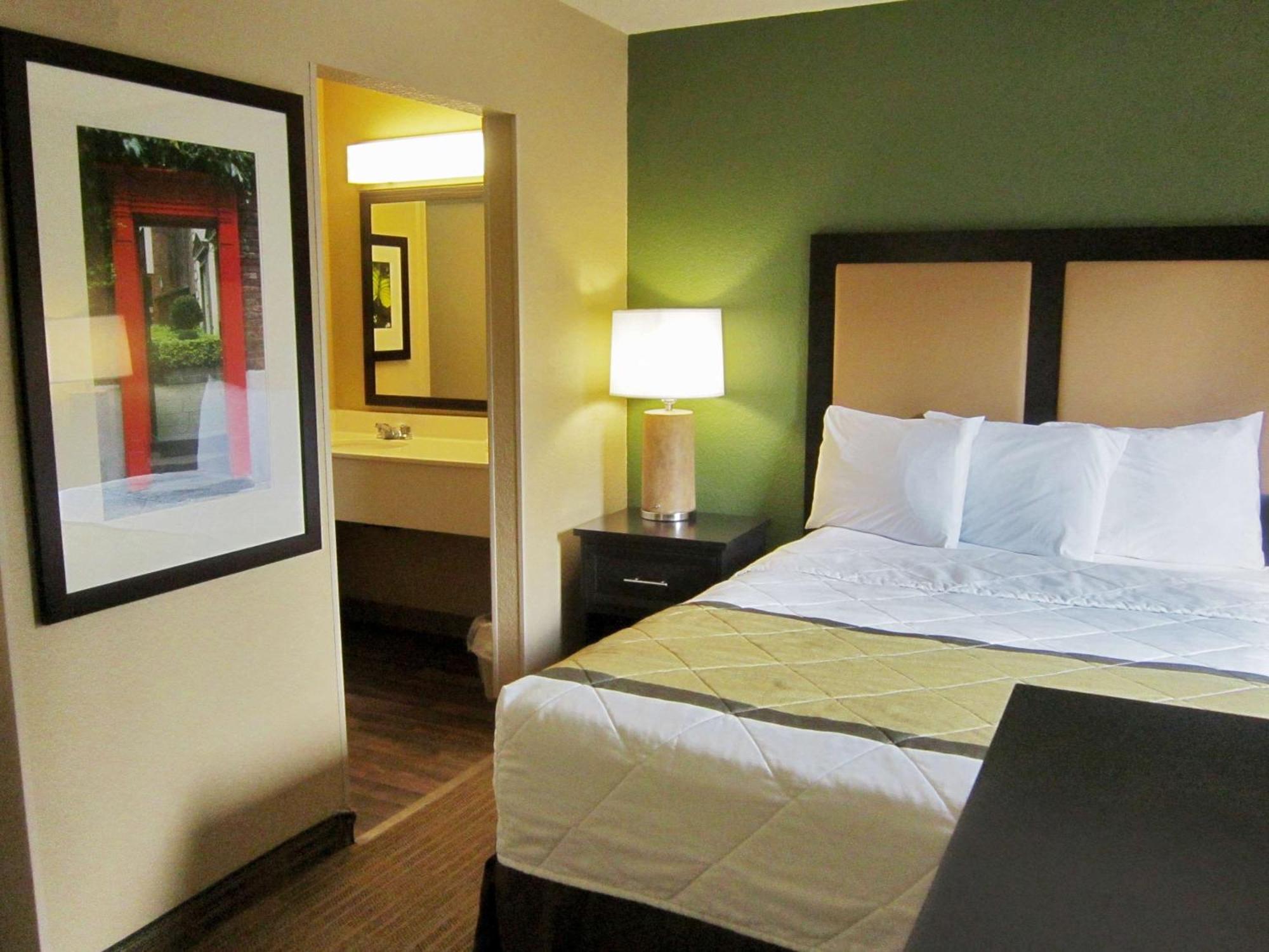 Extended Stay America Suites - Greensboro - Airport Εξωτερικό φωτογραφία