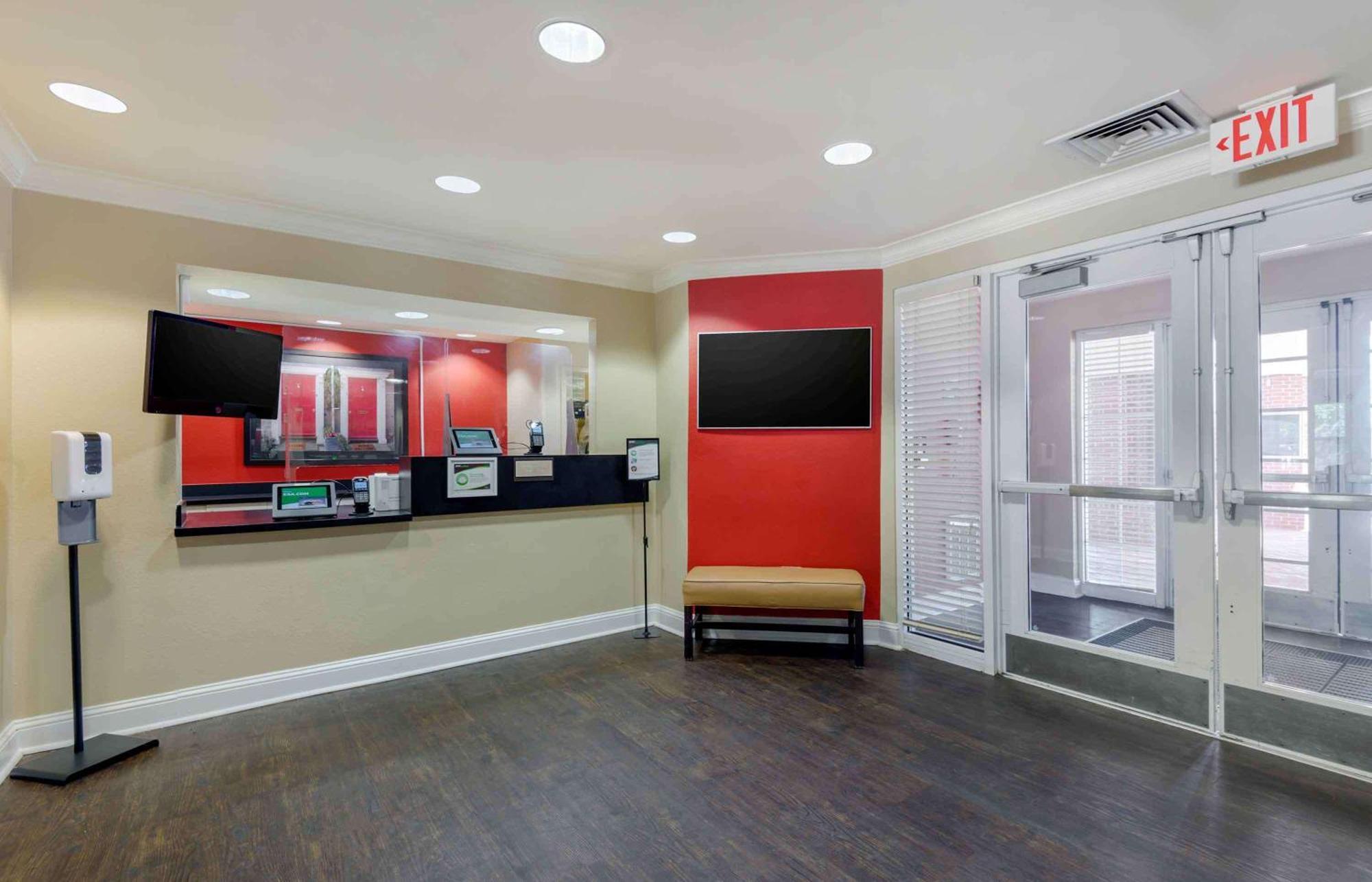 Extended Stay America Suites - Greensboro - Airport Εξωτερικό φωτογραφία