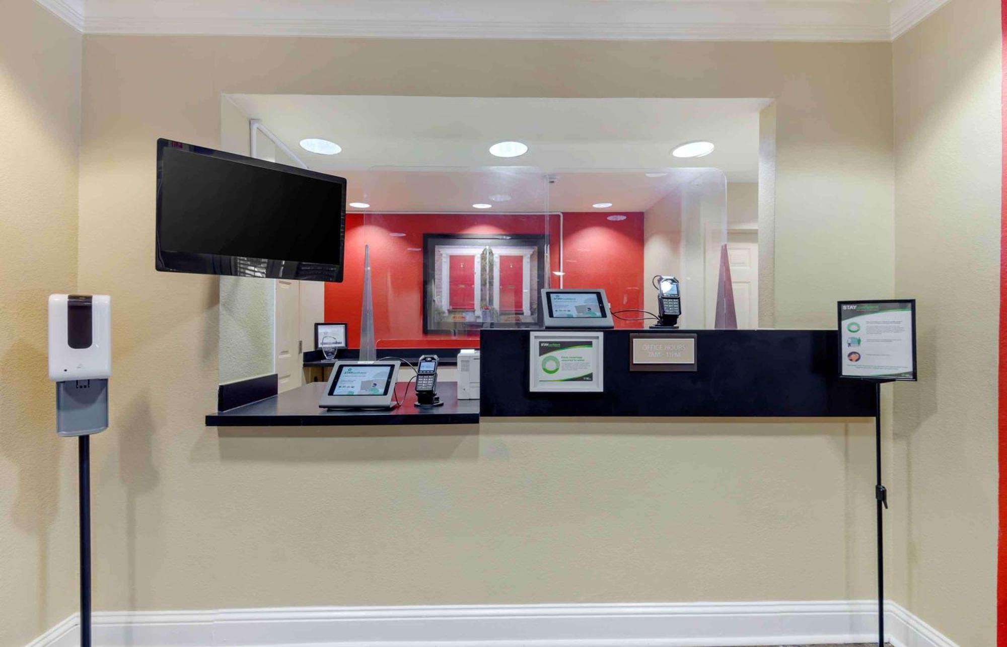 Extended Stay America Suites - Greensboro - Airport Εξωτερικό φωτογραφία