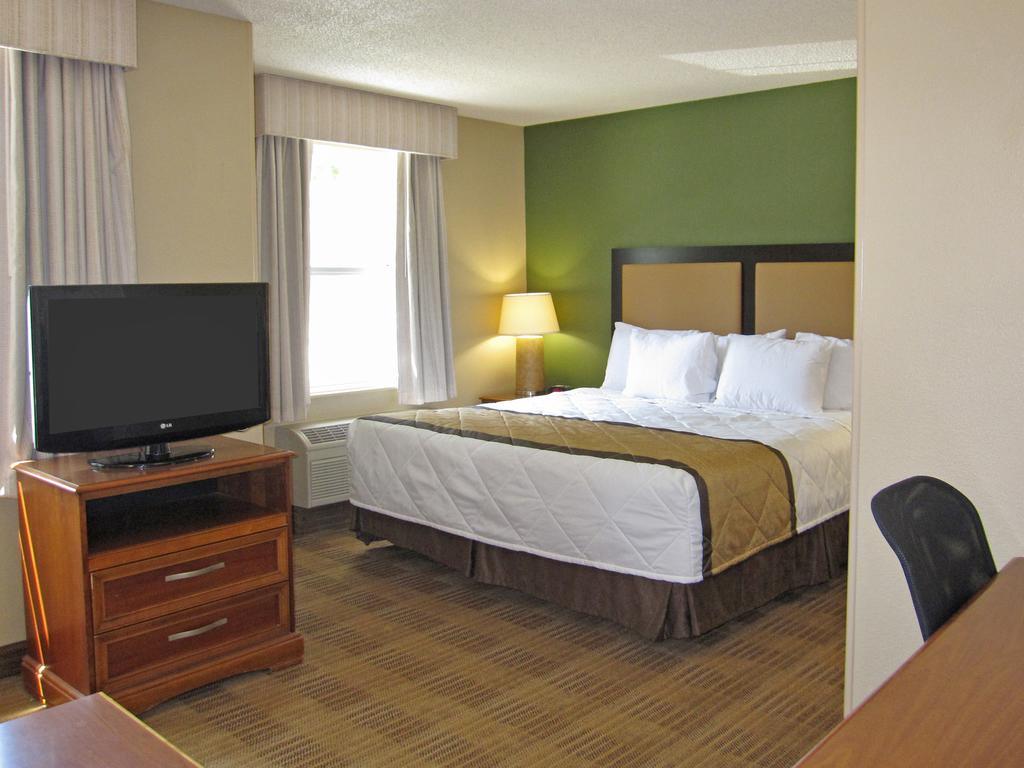 Extended Stay America Suites - Greensboro - Airport Εξωτερικό φωτογραφία